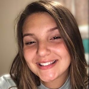 Meet your Posher, Avery